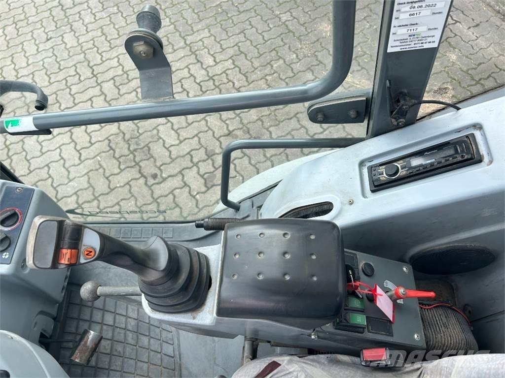 Kramer 480 Kolové nakladače