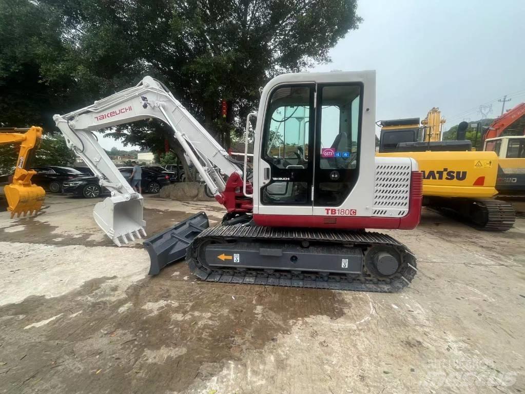 Takeuchi TB180C Pásová rýpadla