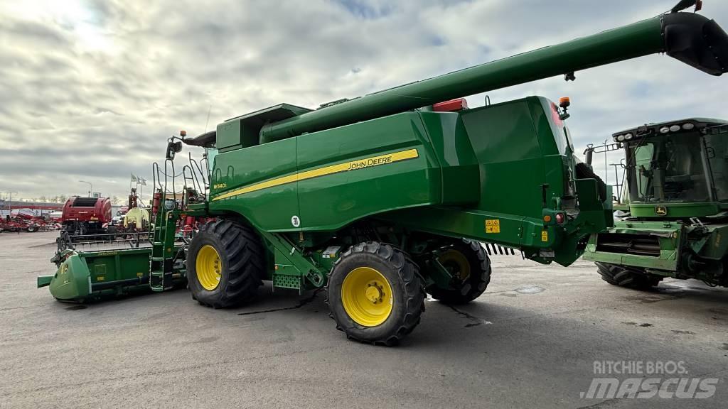 John Deere W 540 Sklízecí mlátičky