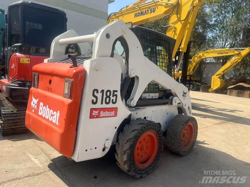 Bobcat S 185 Smykem řízené nakladače