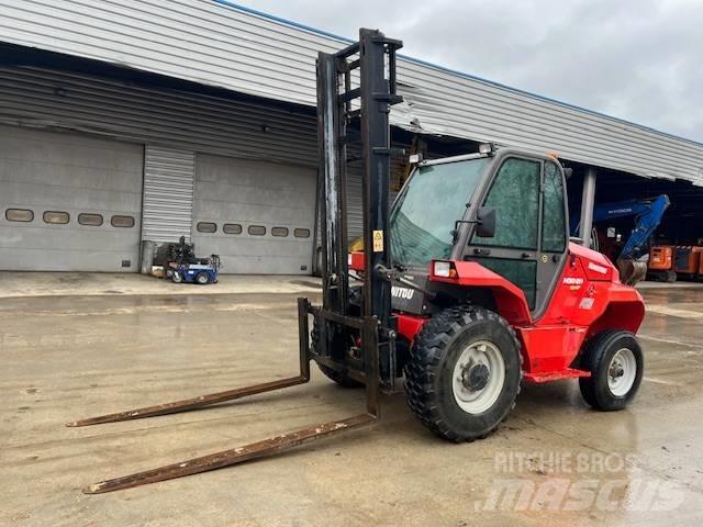 Manitou M 30.2 Terénní vysokozdvižné vozíky