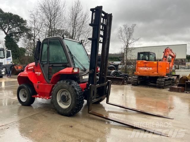 Manitou M 30.2 Terénní vysokozdvižné vozíky