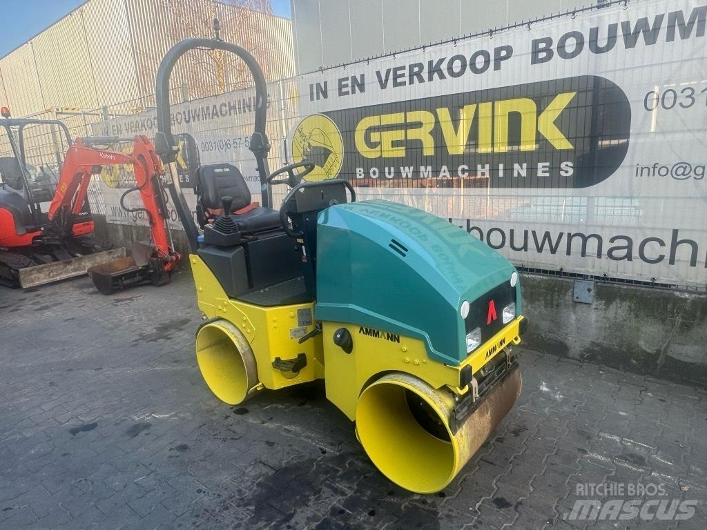 Ammann ARX 12 Tandemové válce