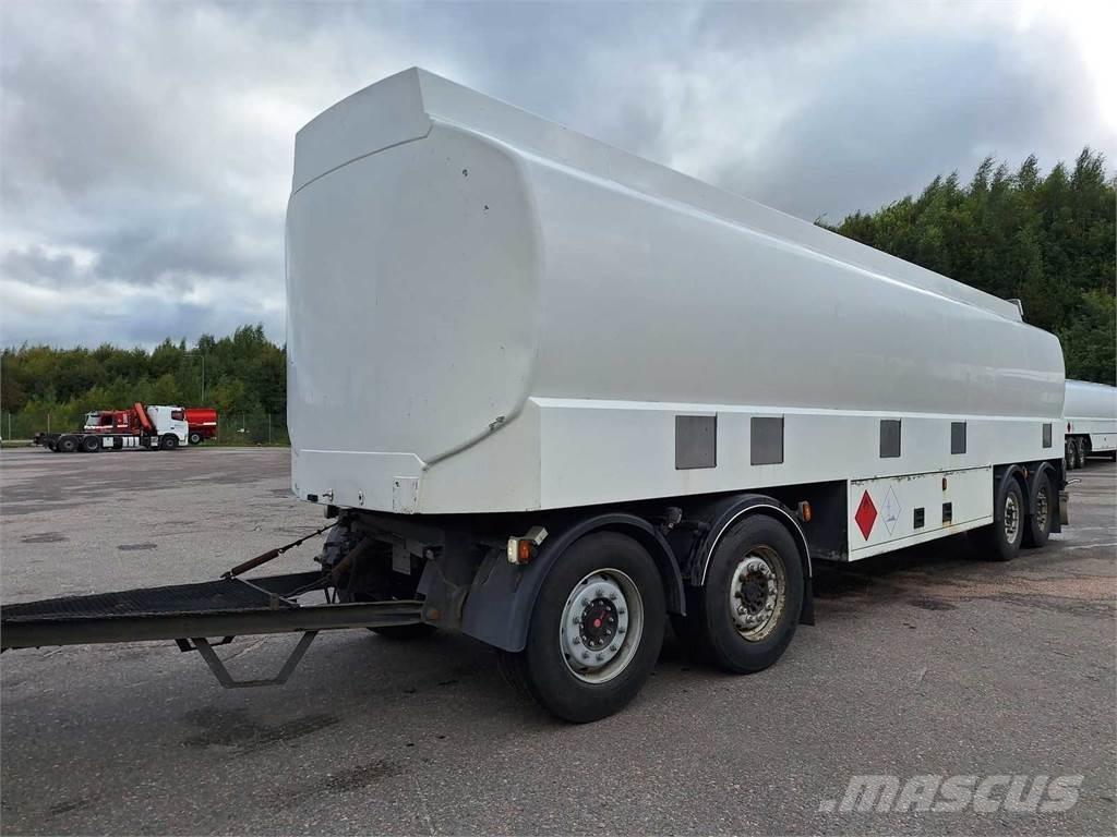  SAF/Mattila MS4 Cisternové přívěsy