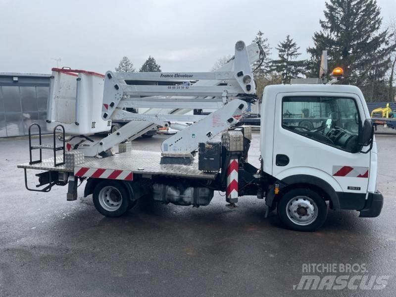 Nissan CABSTAR 35.11 Autoplošiny