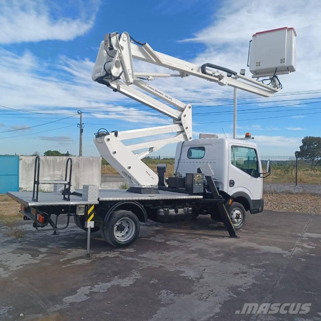 Nissan CABSTAR 35.11 Autoplošiny