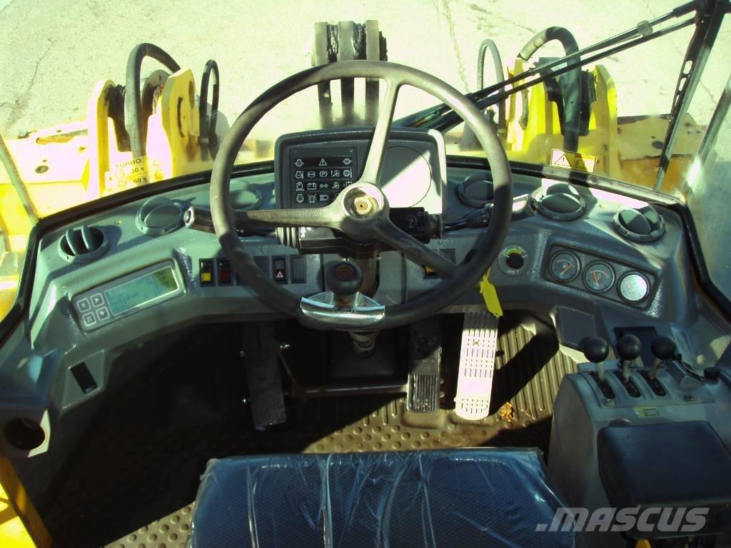 Volvo L 70 C Kolové nakladače