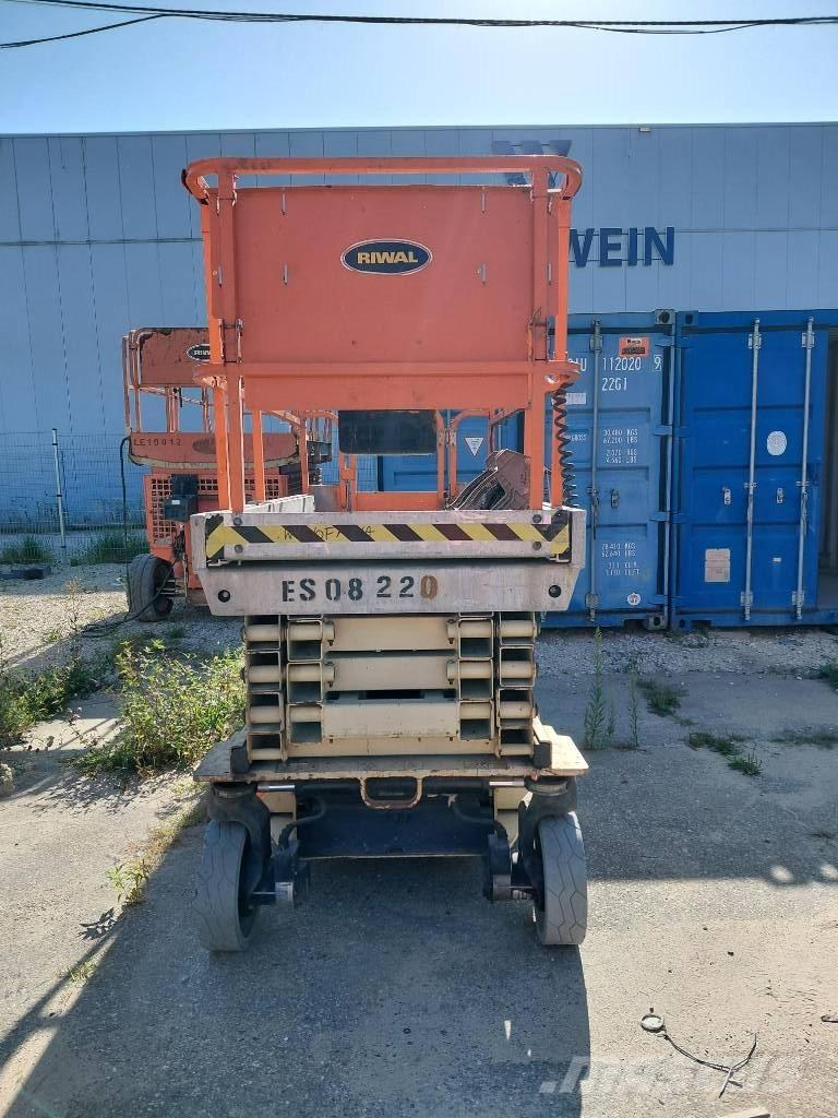 JLG 2646ES Nůžková zvedací plošina