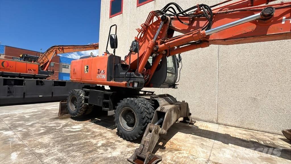 Hitachi ZX 210 W Kolová rýpadla