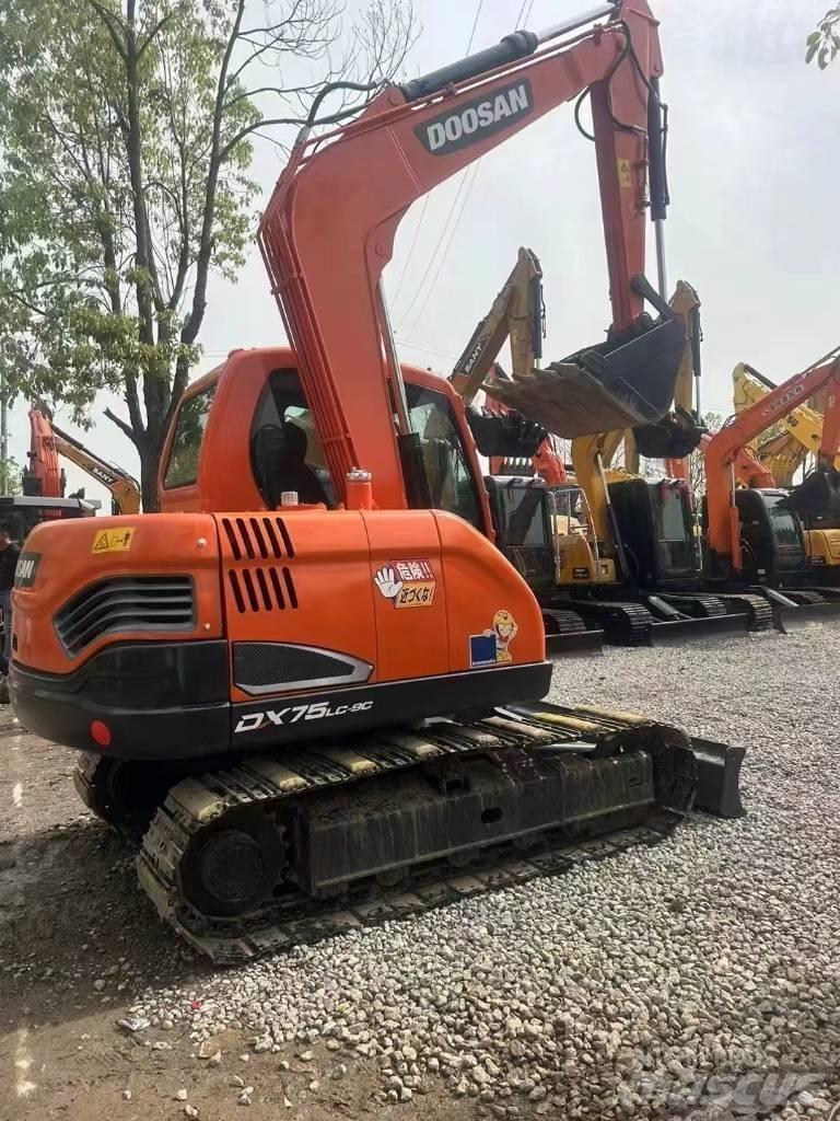 Doosan DX 75LC-9 C Mini rýpadla < 7t