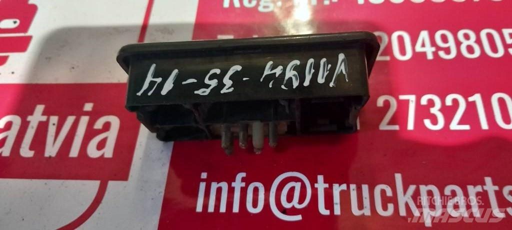 Volvo FH 12.    3944083 Kabiny a interiér