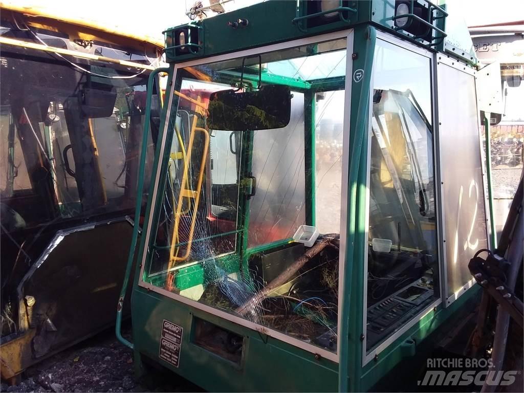 Gremo 950hpv Kabiny a interiér