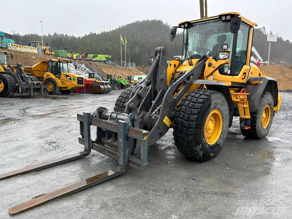 Volvo L 90 H Kolové nakladače