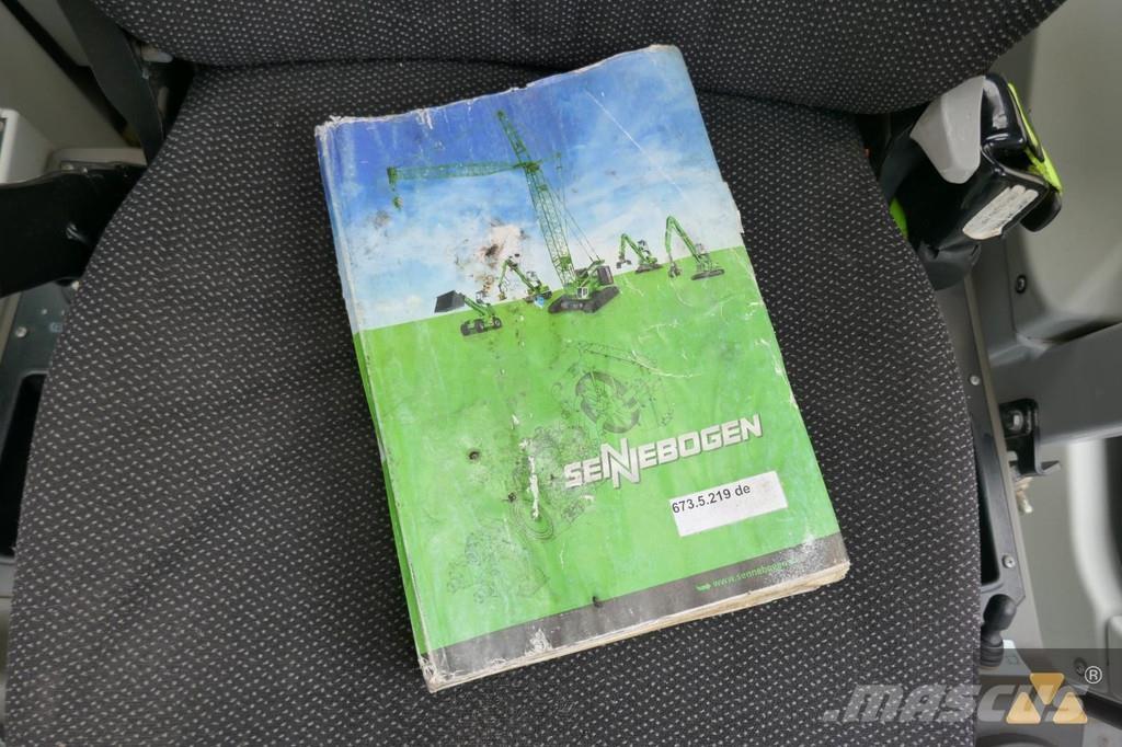 Sennebogen 673E Pásové jeřáby