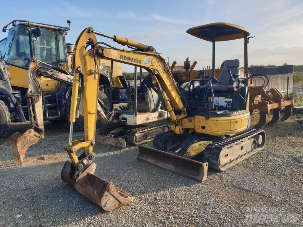 Komatsu PC26MR-3 Mini rýpadla < 7t