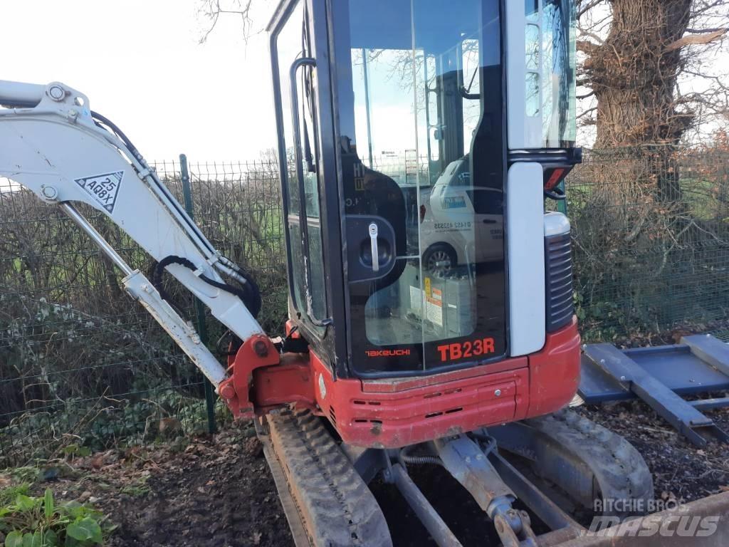 Takeuchi TB23 Mini rýpadla < 7t