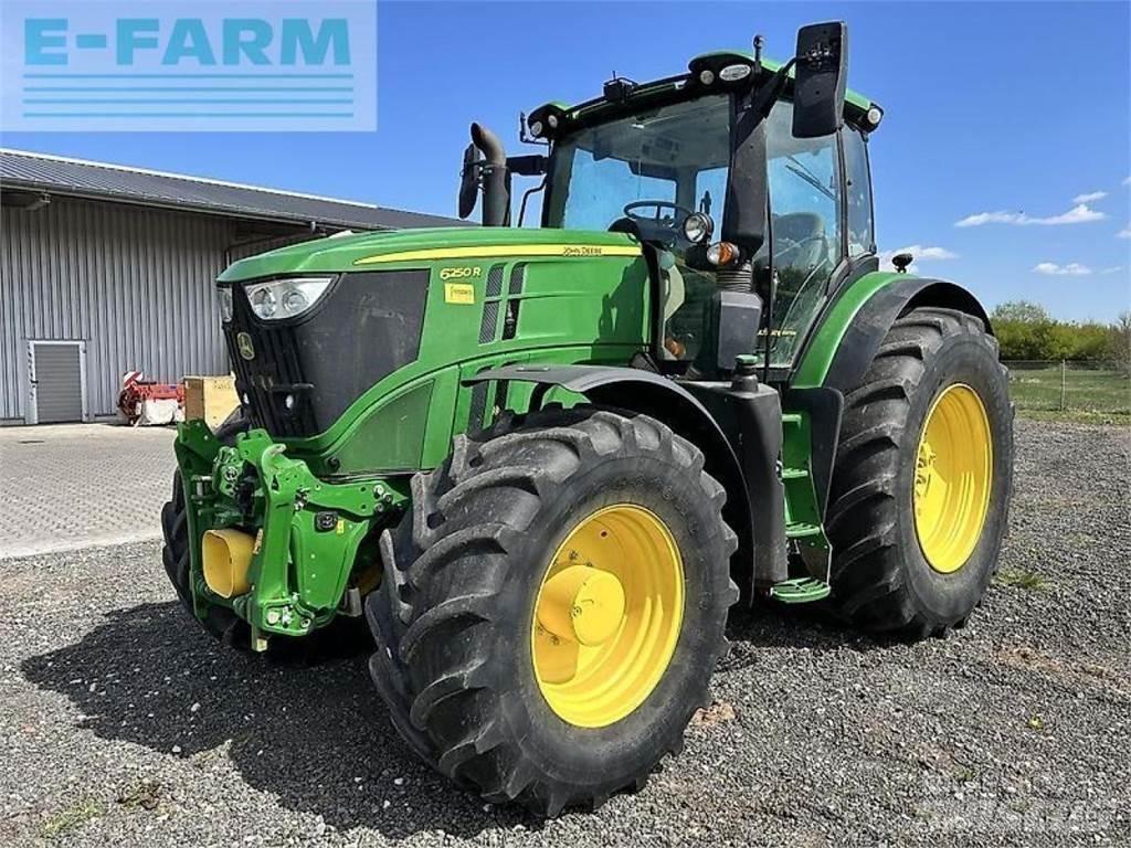 John Deere 6250r Traktory