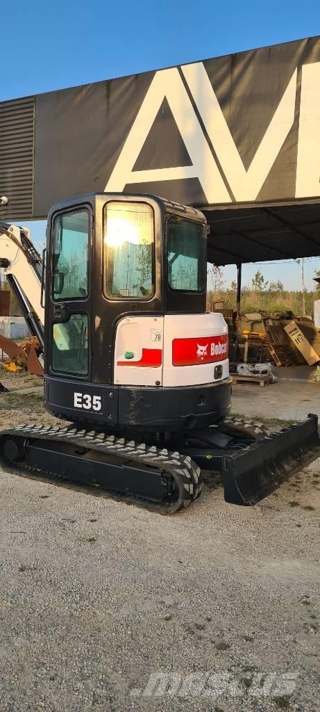 Bobcat E 35 Mini rýpadla < 7t