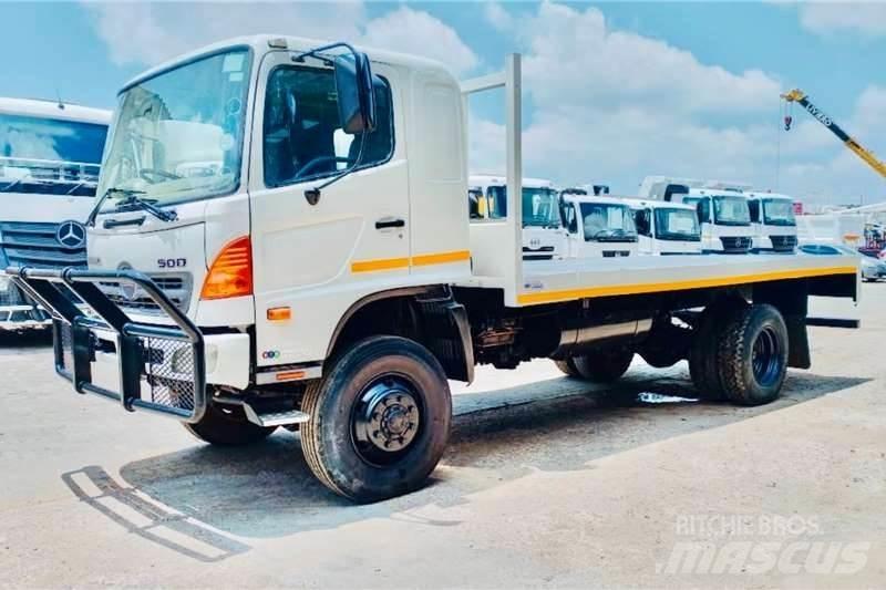 Hino 500 1322 4x4 Další