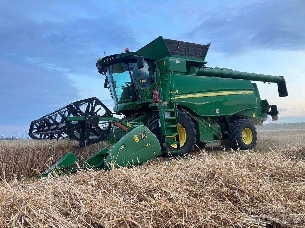 John Deere T 670 i Sklízecí mlátičky