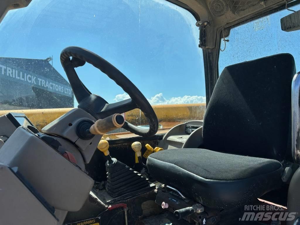 JCB 537-135 Teleskopické manipulátory