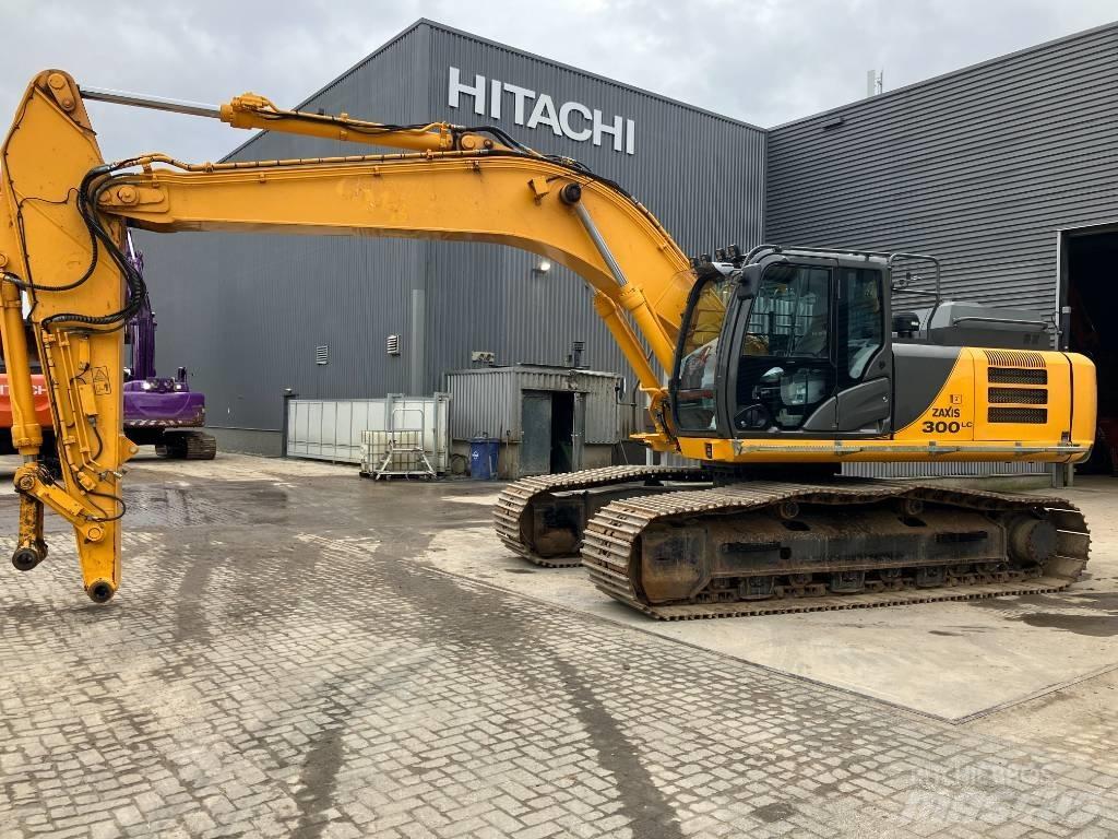 Hitachi ZX300 LC-6 Pásová rýpadla