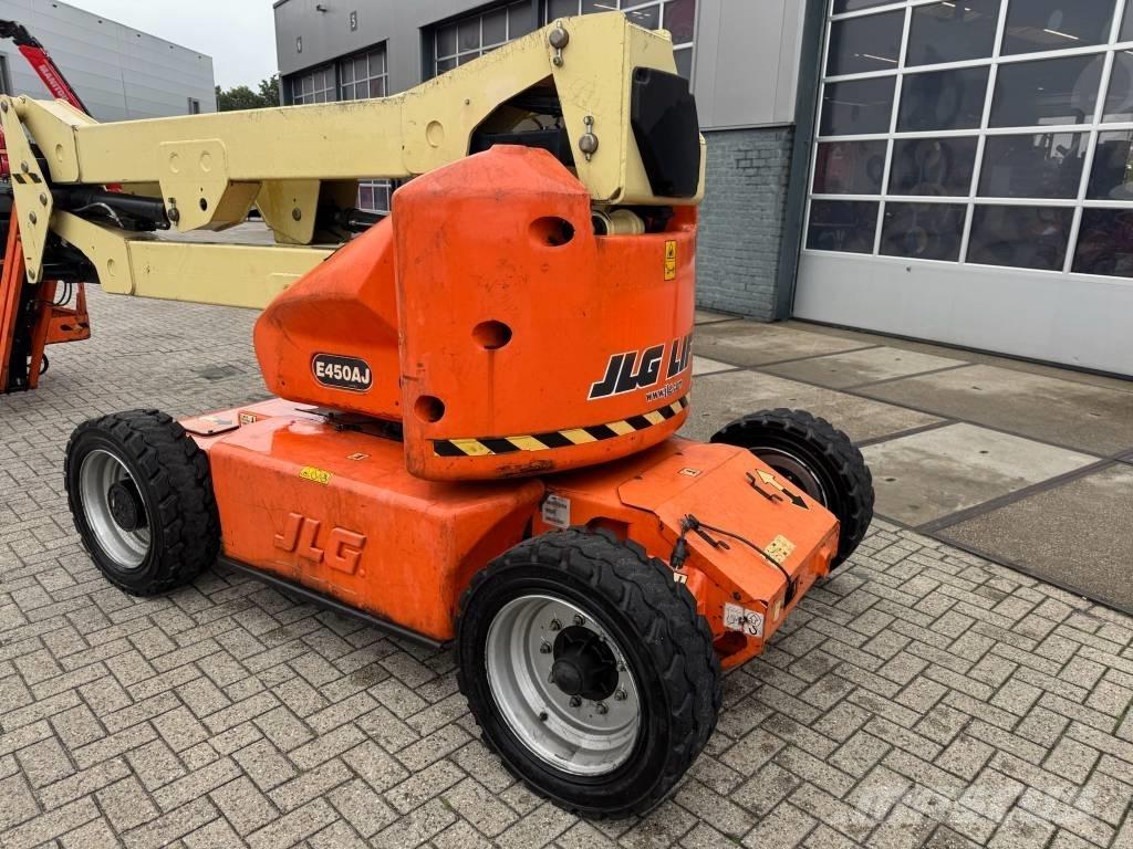 JLG E 450 AJ Kloubové plošiny