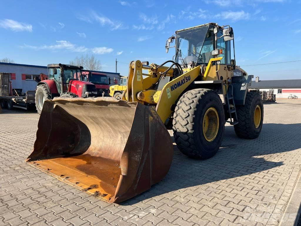 Komatsu WA 320-5 Kolové nakladače