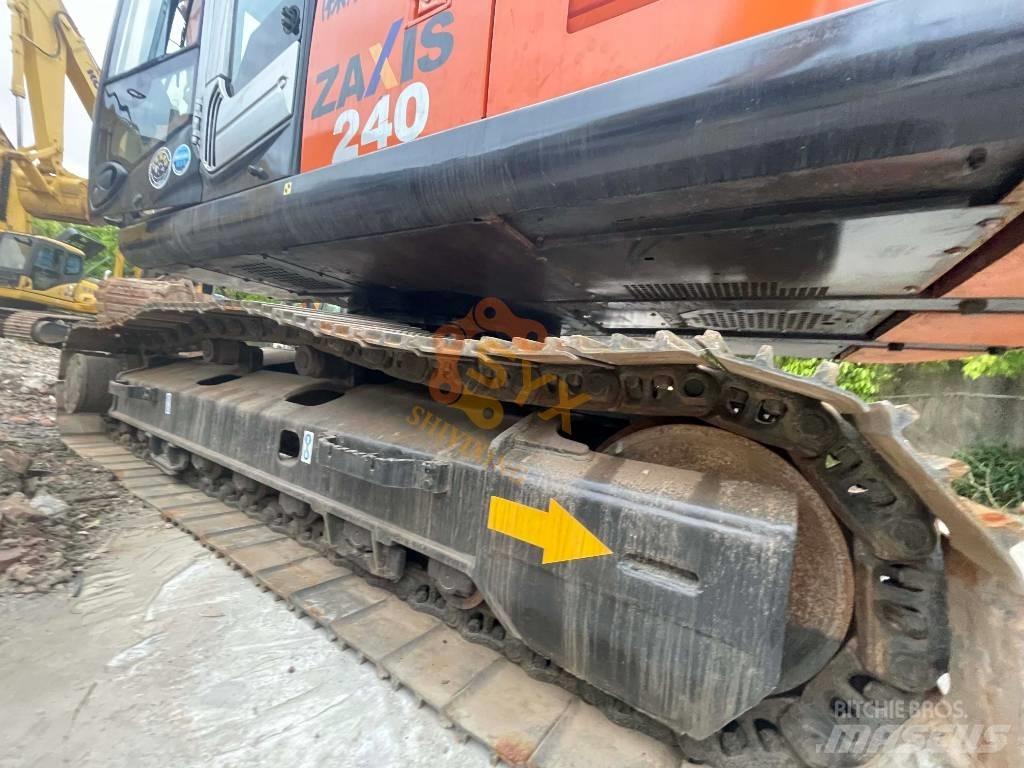 Hitachi ZX 240 Pásová rýpadla