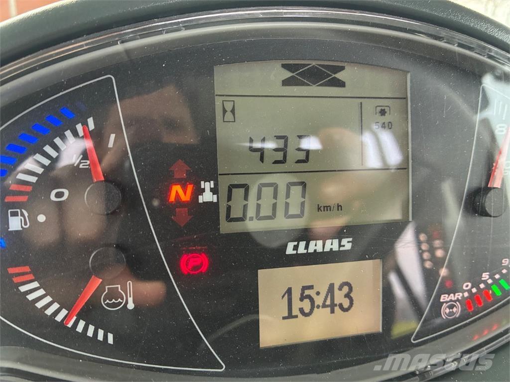 CLAAS Arion 660 Traktory