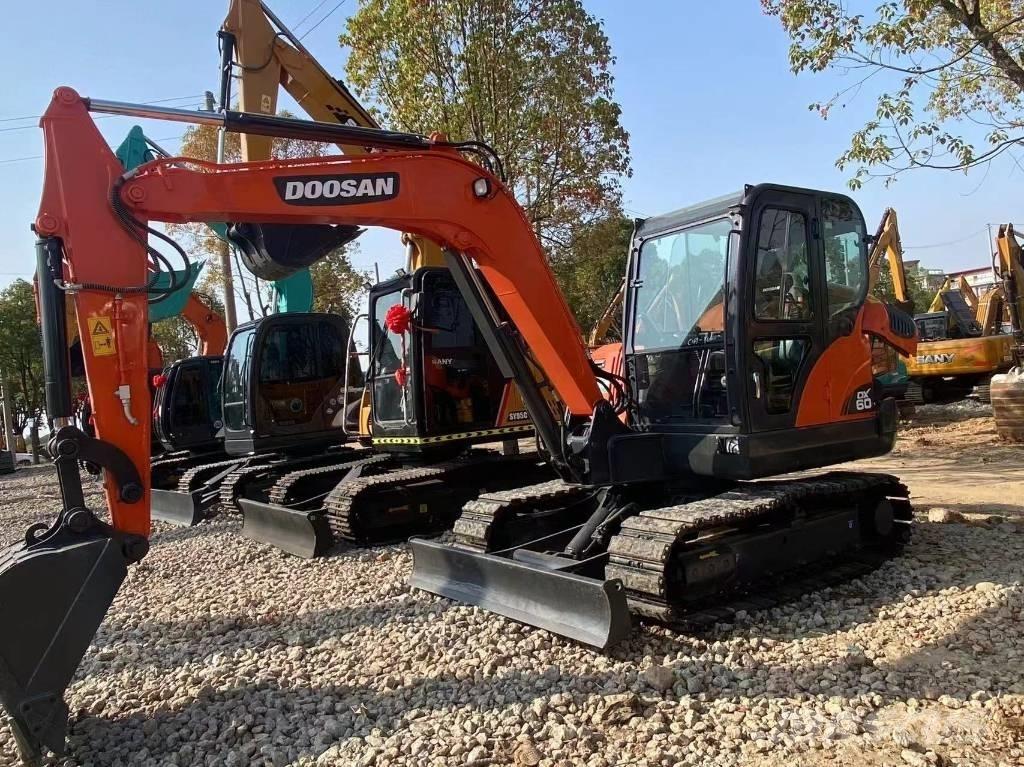 Doosan DX 60-9 Mini rýpadla < 7t