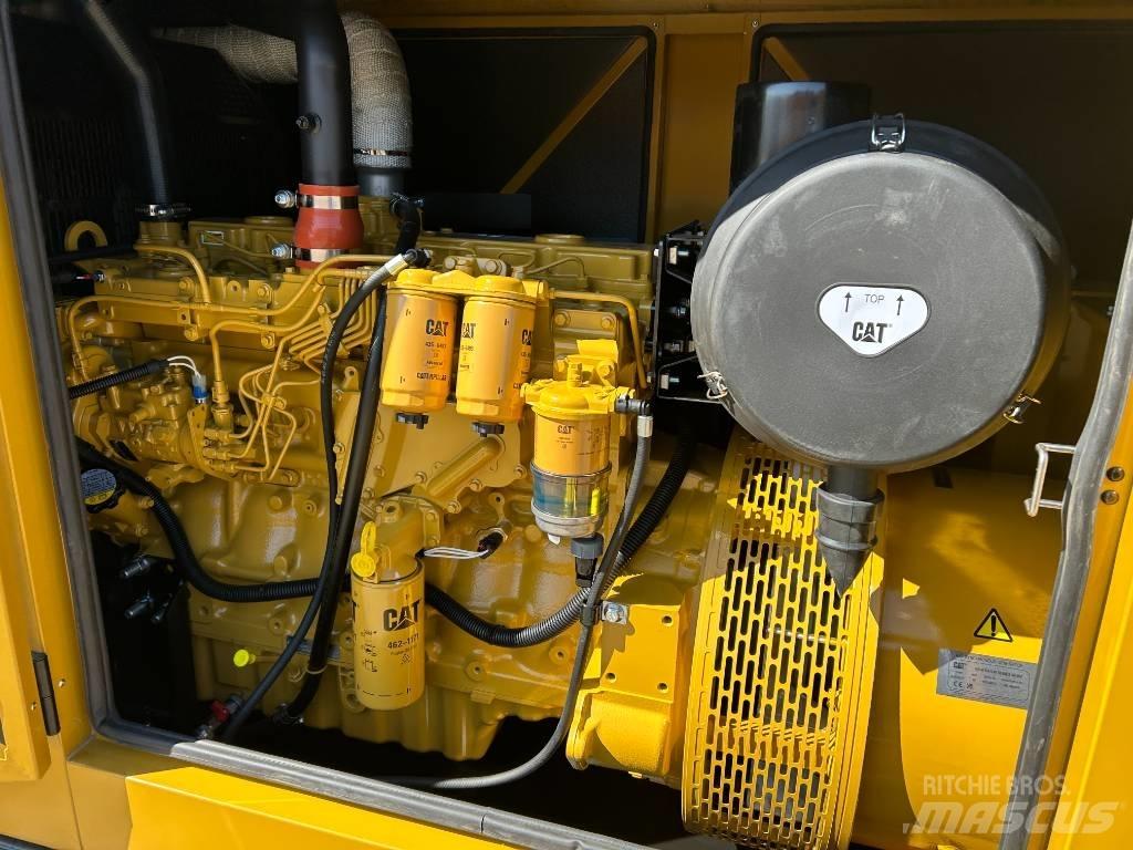 CAT DE 220 GC Naftové generátory