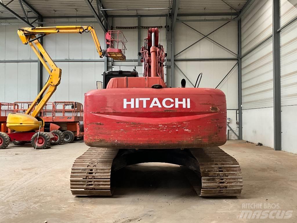 Hitachi ZX 250 LC-3 Pásová rýpadla