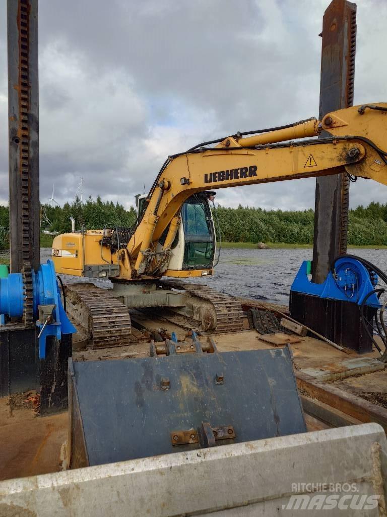 Liebherr R 317 Pásová rýpadla