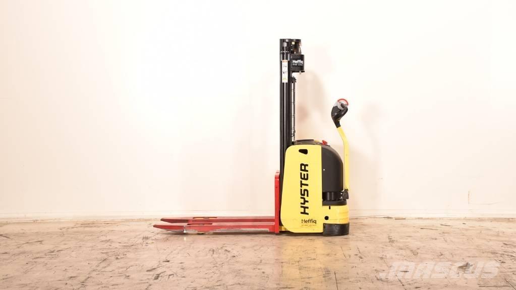 Hyster S 1.0-24 Ručně vedené vysokozdvižné vozíky