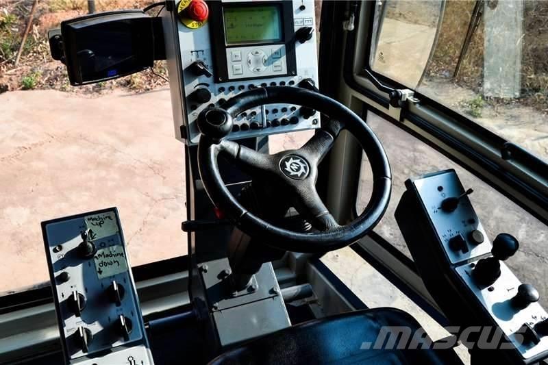 Wirtgen WR2400 Další
