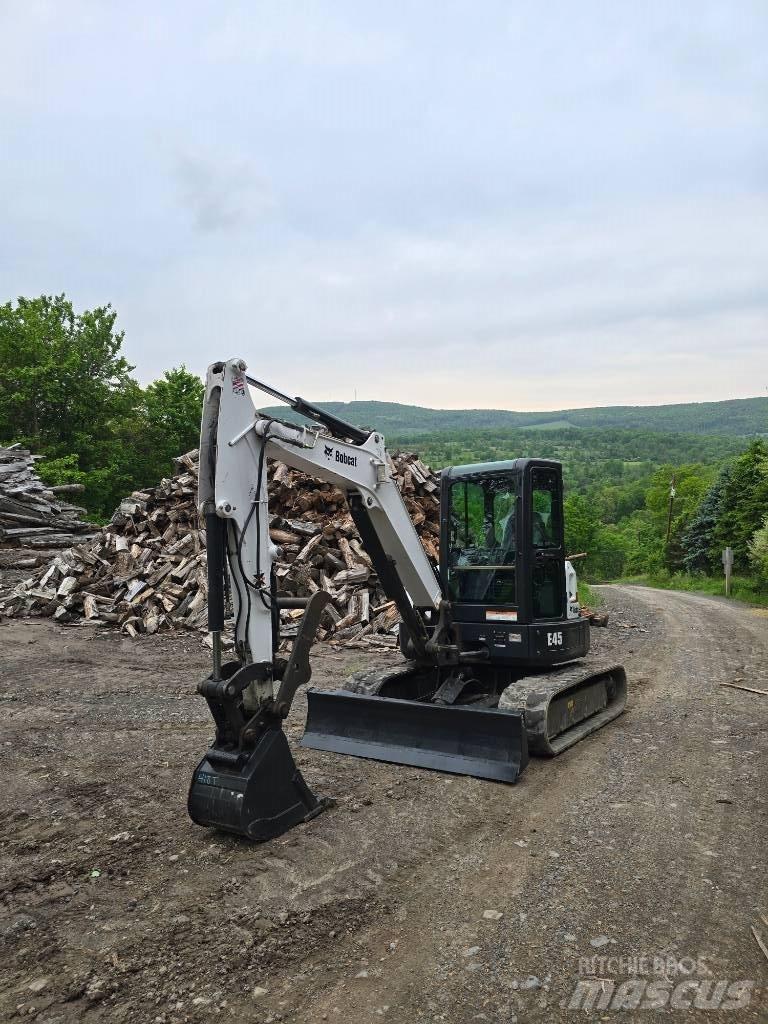Bobcat E 45 Mini rýpadla < 7t