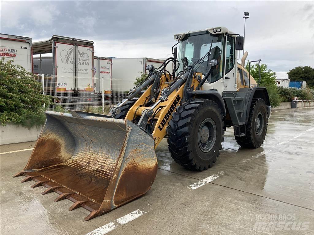 Liebherr L 538 Kolové nakladače