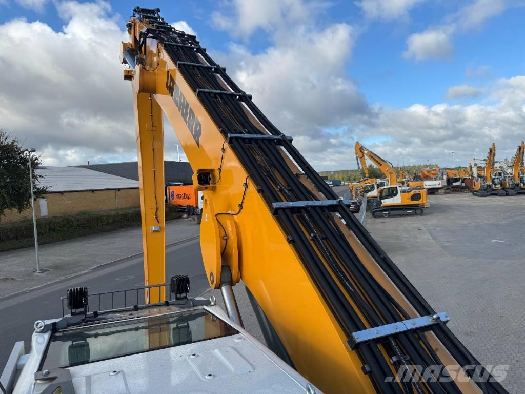 Liebherr LH40 Stroje pro manipulaci s odpadem