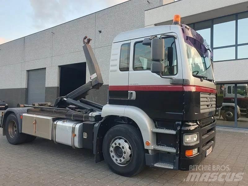 MAN TG 310 A Hákový nosič kontejnerů