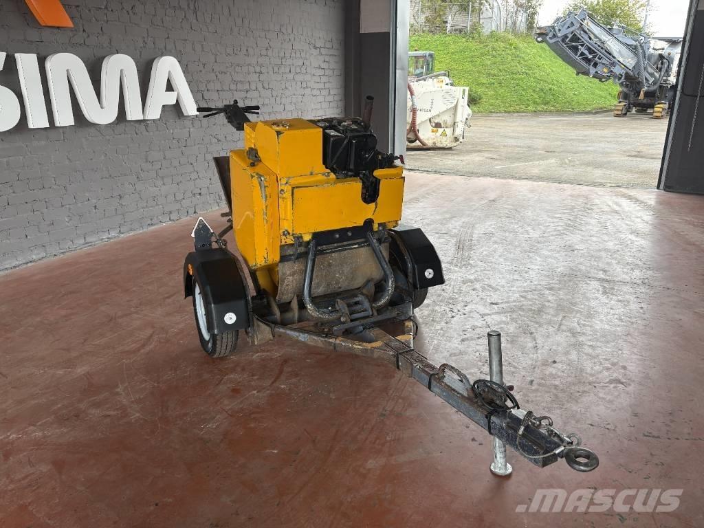 Terex MBR 71 Tahačové válce