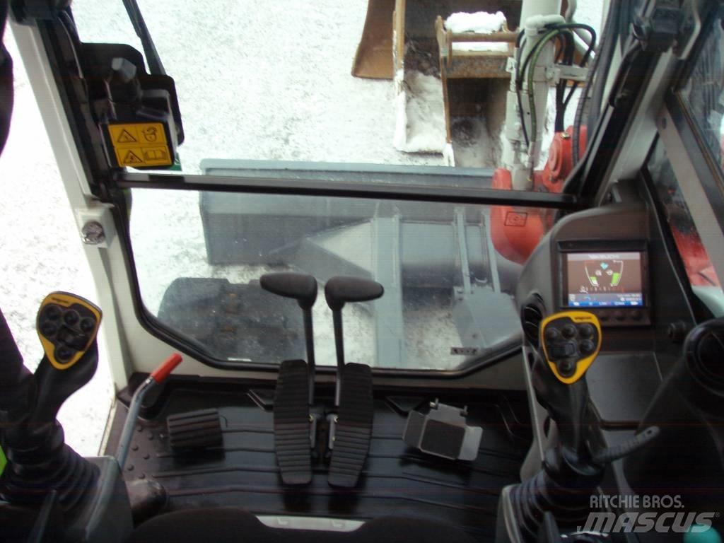 Takeuchi TB 290 Midi rýpadla 7t - 12t