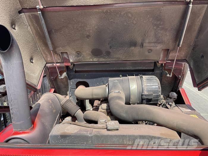 Manitou M50-4 Terénní vysokozdvižné vozíky