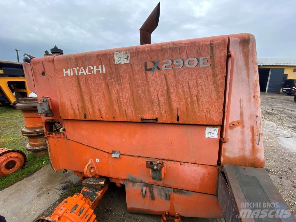 Hitachi LX 290 E Kolové nakladače