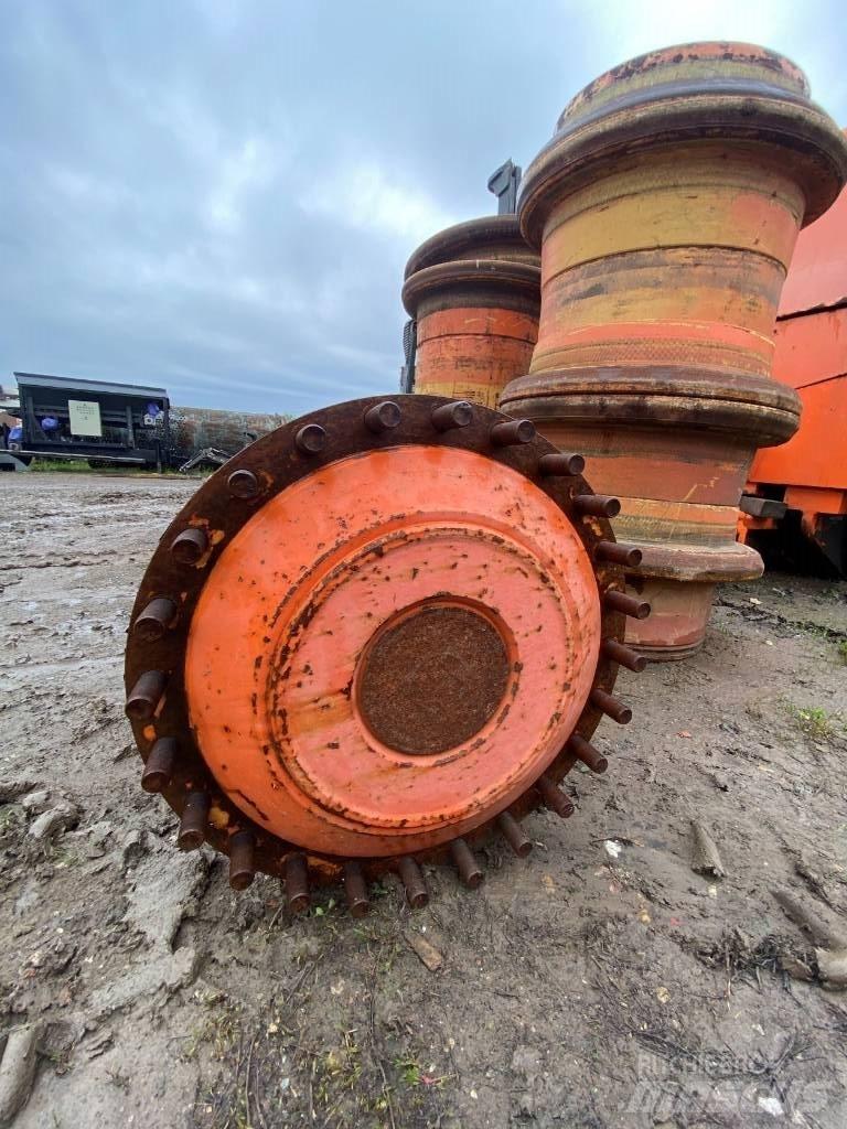 Hitachi LX 290 E Kolové nakladače