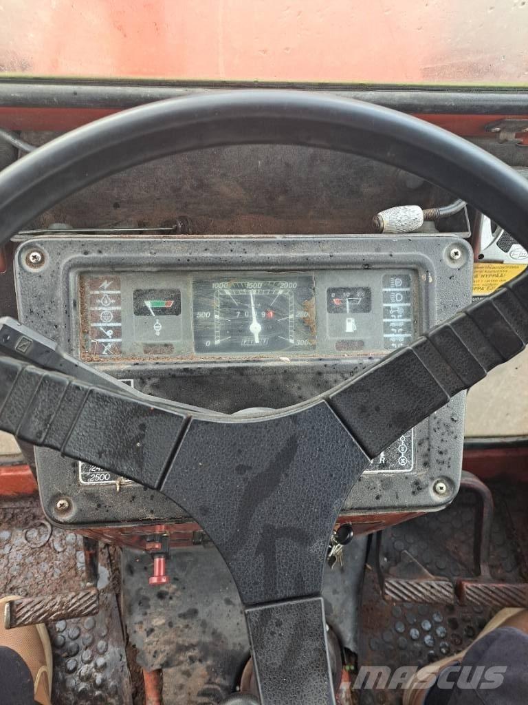 Fiat 680DTH Traktory