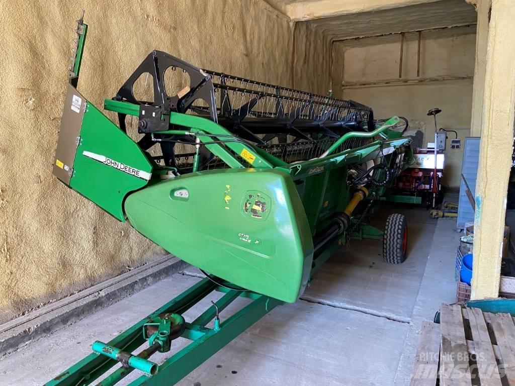 John Deere T 660 Sklízecí mlátičky