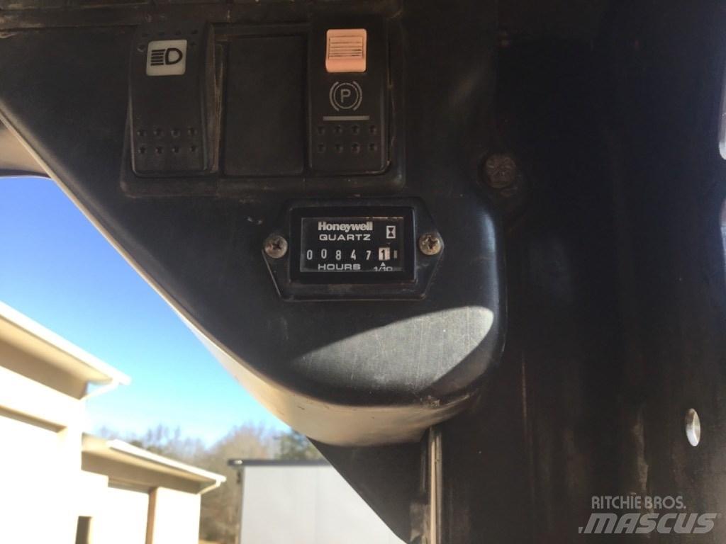 Takeuchi TS60V Smykem řízené nakladače