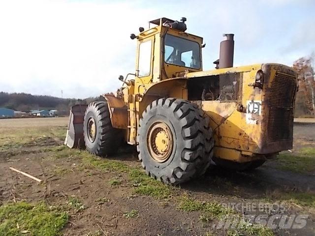 CAT 980B Kolové nakladače