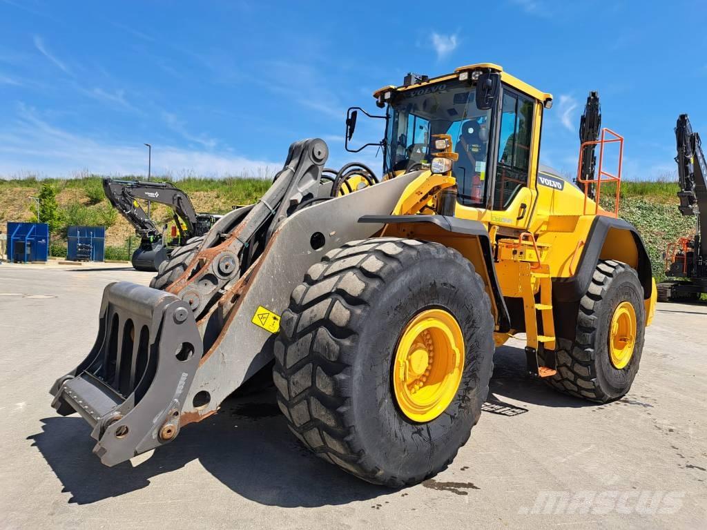 Volvo L 220 H Kolové nakladače